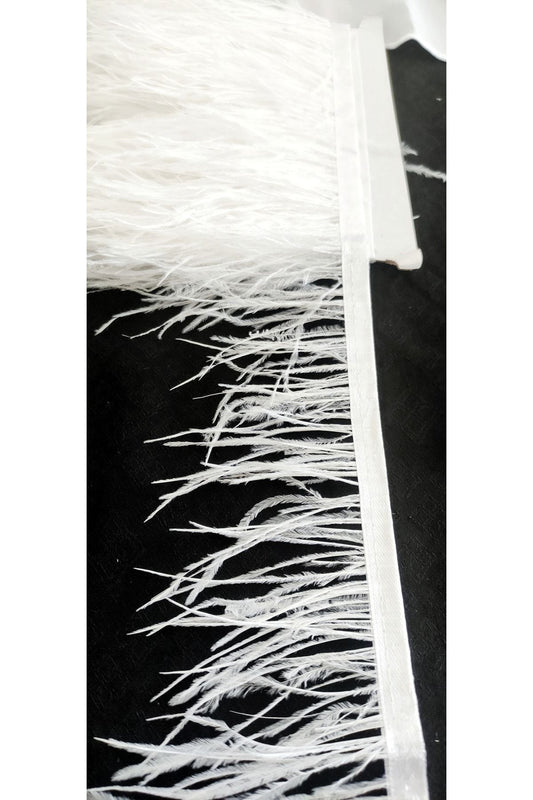 Straußenfederstreifen Weiß (9 cm)