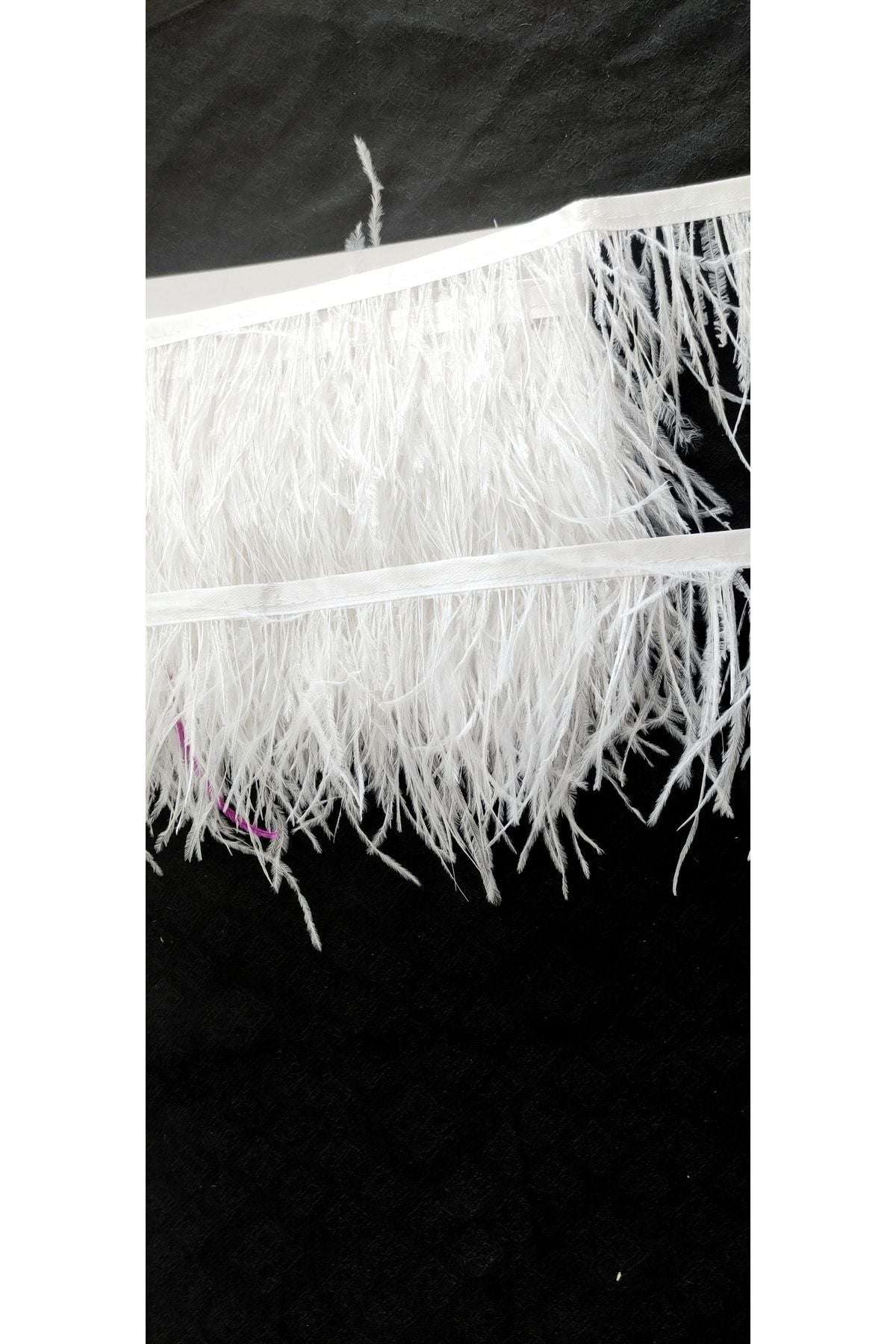 Straußenfederstreifen Weiß (9 cm)