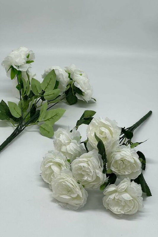 7-köpfige Okka-Rose – Elegante und realistische Kunstblume