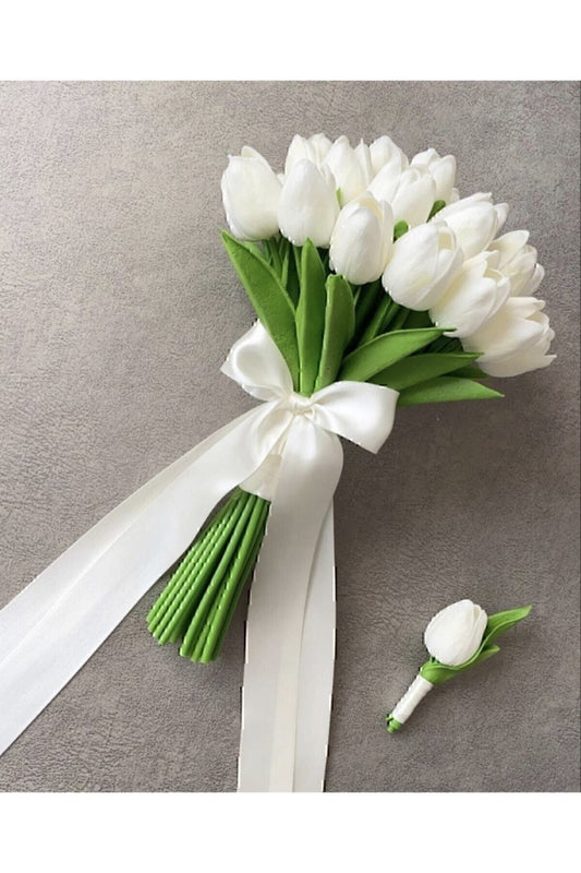 Nasser Tulpenstrauß inklusive Boutonniere 12 1