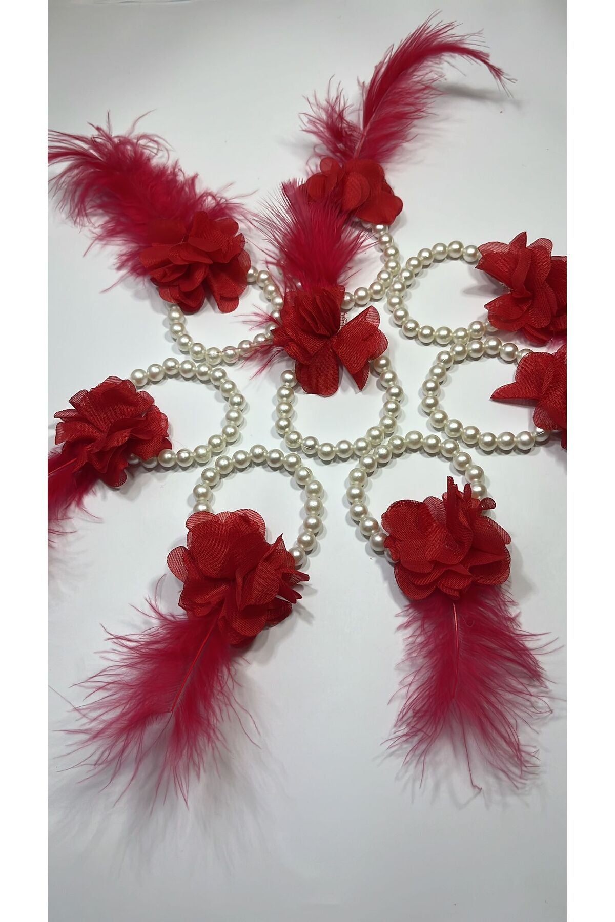 Spezialangebot für die Henna-Nacht: Rotes 6-teiliges Brautjungfernarmband mit Federn