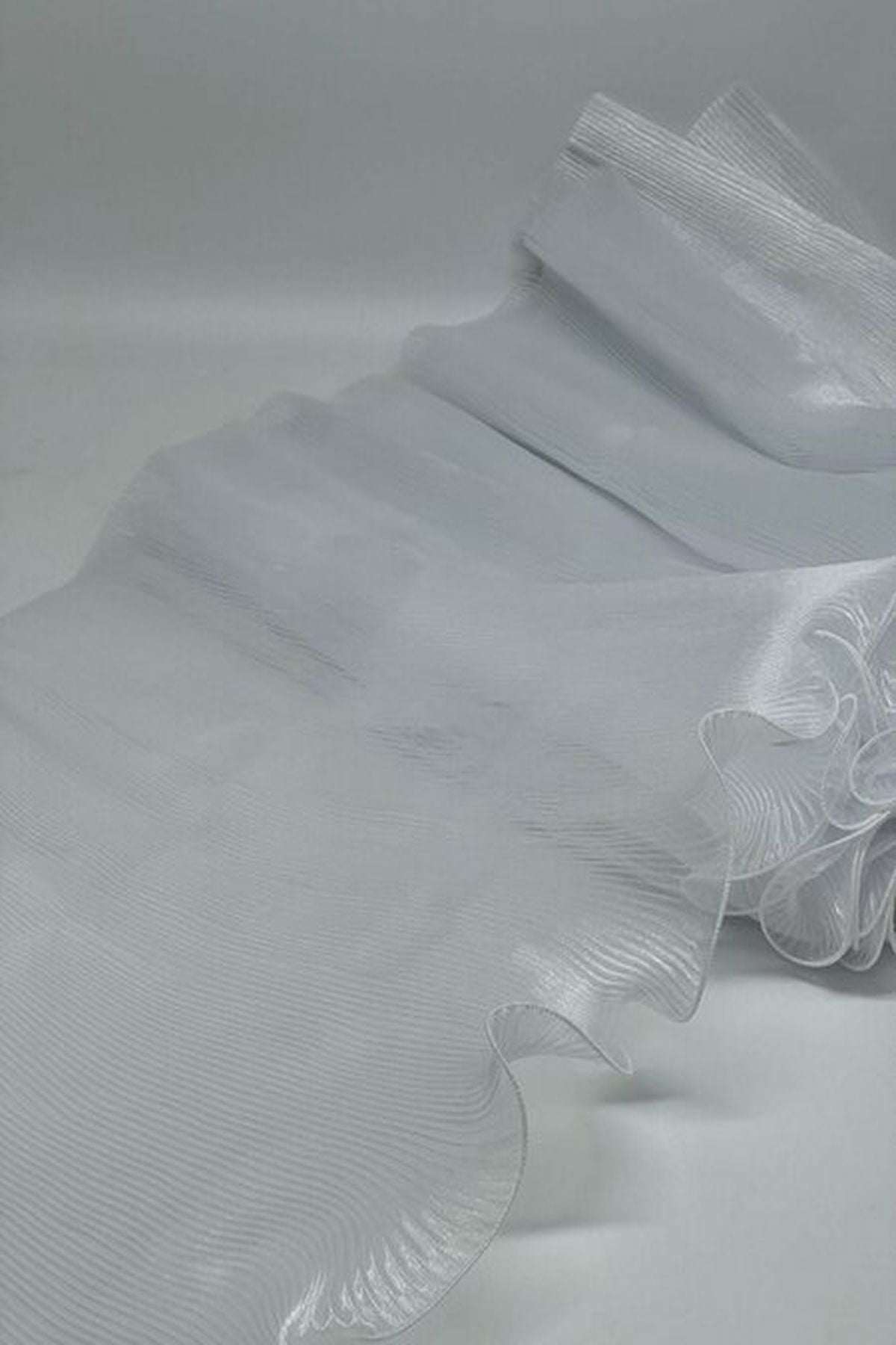 Gelin Çiçeği Sarma Tülü 10 mt   , Fırfırlı Gelin Çiçeği Sarma Tülü Paket