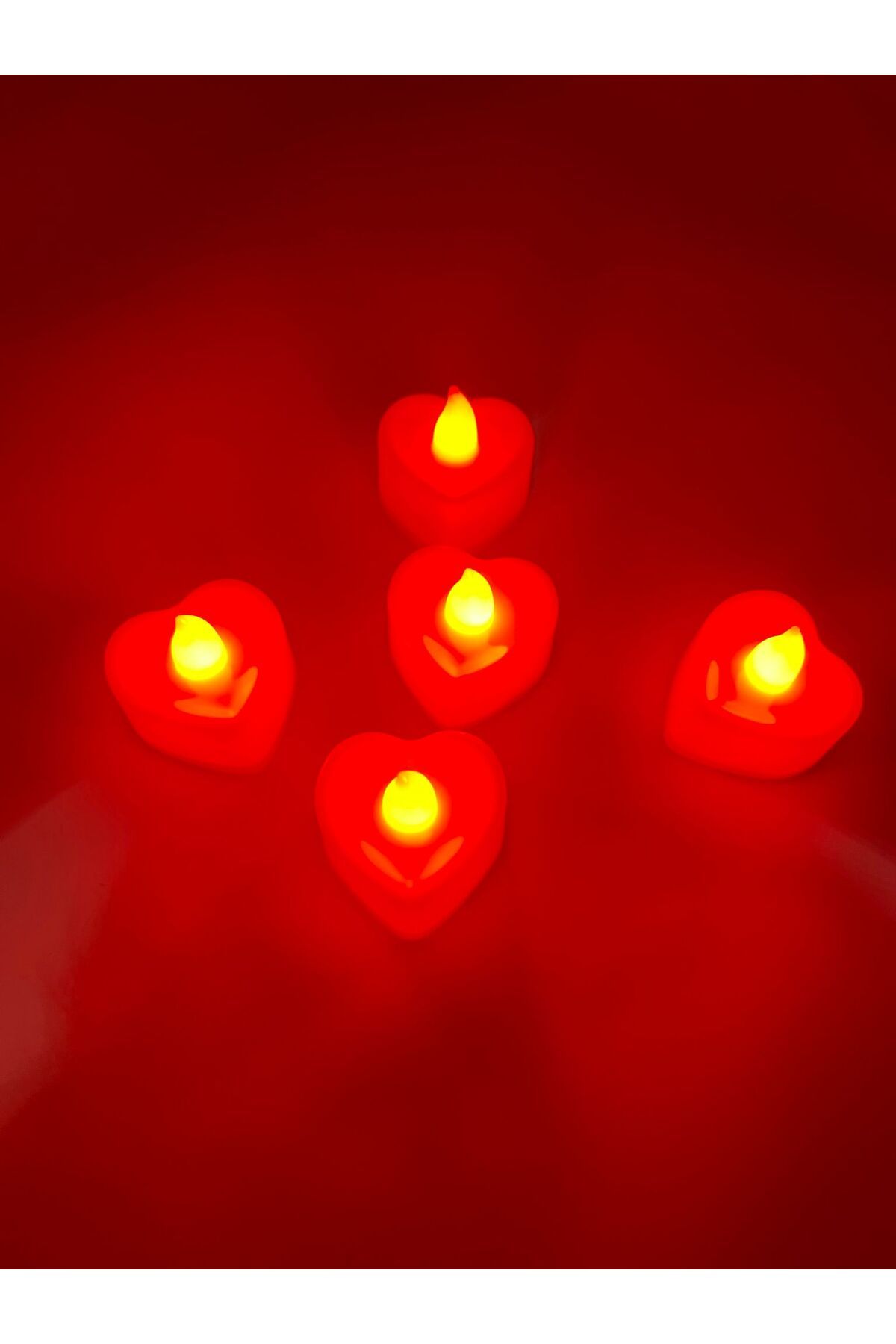 Herzförmige batteriebetriebene LED-Kerzen (5er-Pack) – Love-Filled Lights