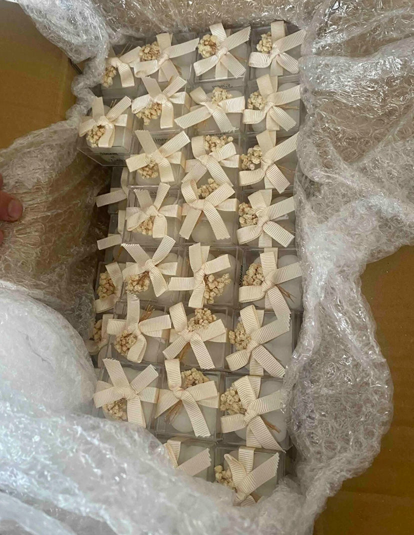 Özel Düğün Nikah Şekeri – Lüks Mini Çiçekli Bubble Mum Krem Kurdaleli Hediyelik (15 Adet)