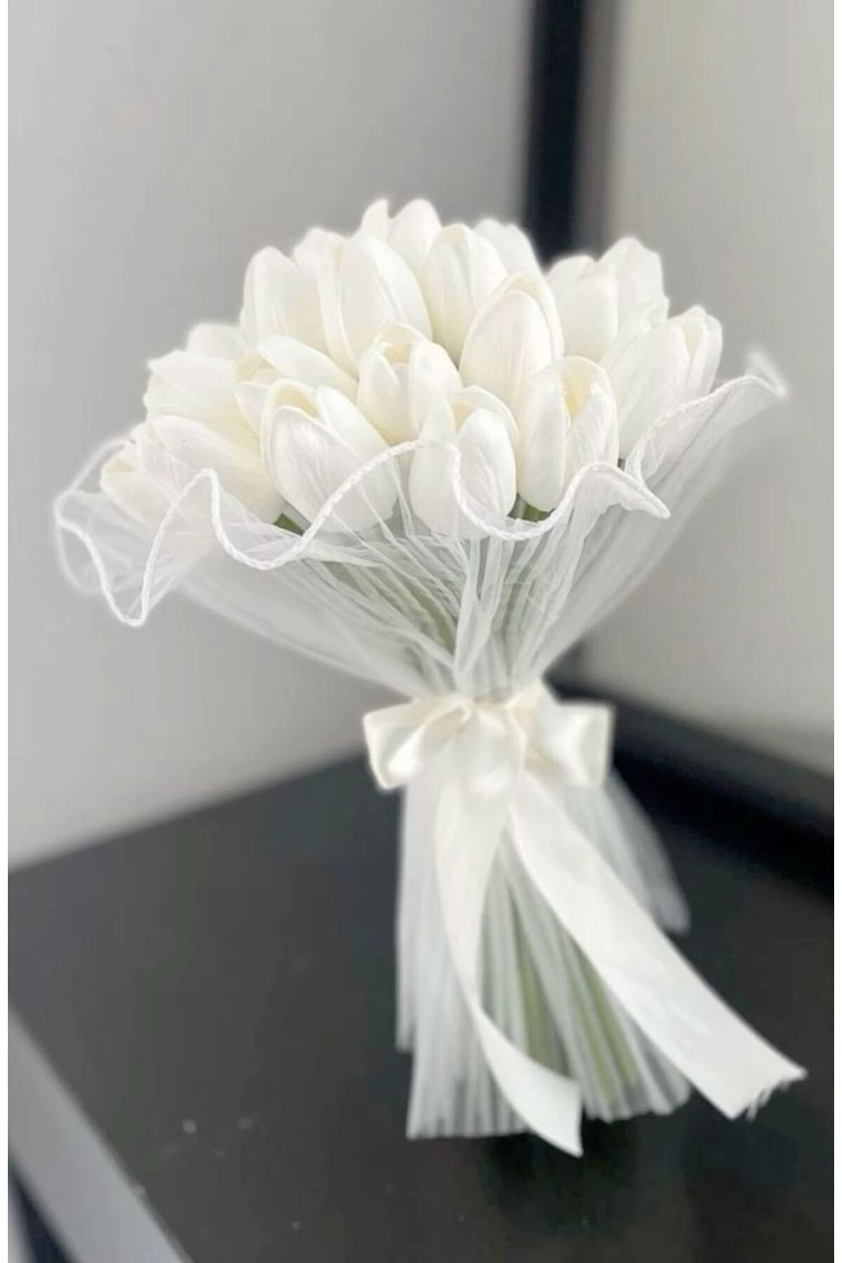 Tüll Tulpen Brautstrauß