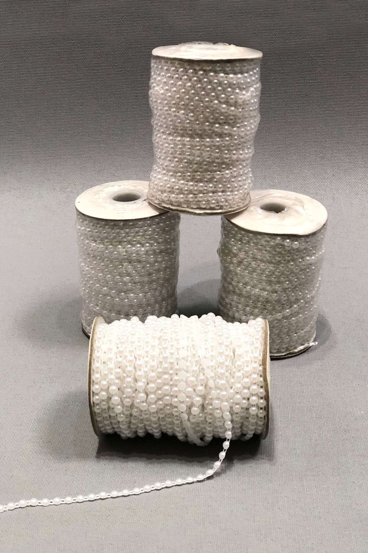 Beyaz Sıralı Kesik Inci 4 Mm 1 Metre