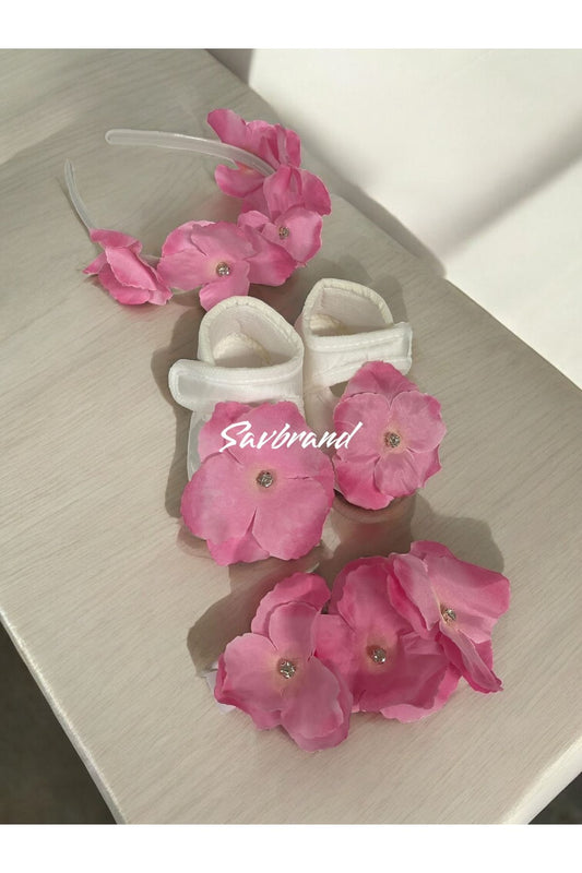 Ortancalı Lohusa Anne Tacı Bandanası ve Bebek Patiği