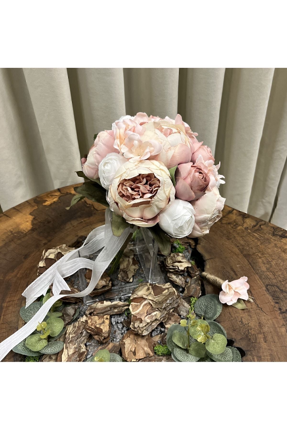 Rosa und weißer Pfingstrosen-Brautstrauß - Brautstrauß - Bräutigam-Ansteckblume - Künstliche Blume
