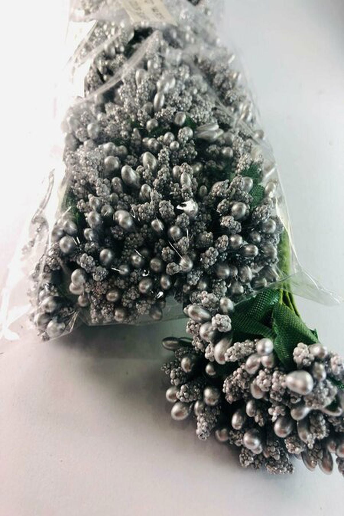 Gümüş 144’lü Simli Tohum Pıtırcık – Parlak ve Şık Dekoratif Malzeme