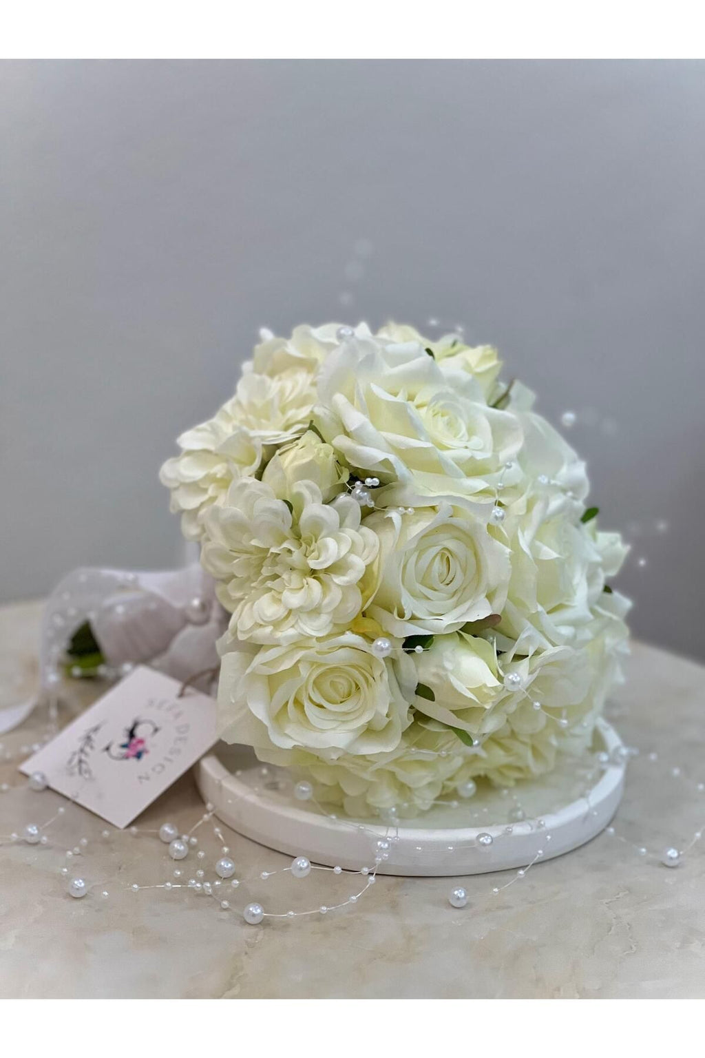 Beyaz İncili Gül Gelin Buketi - Damat Yaka Çiçeği