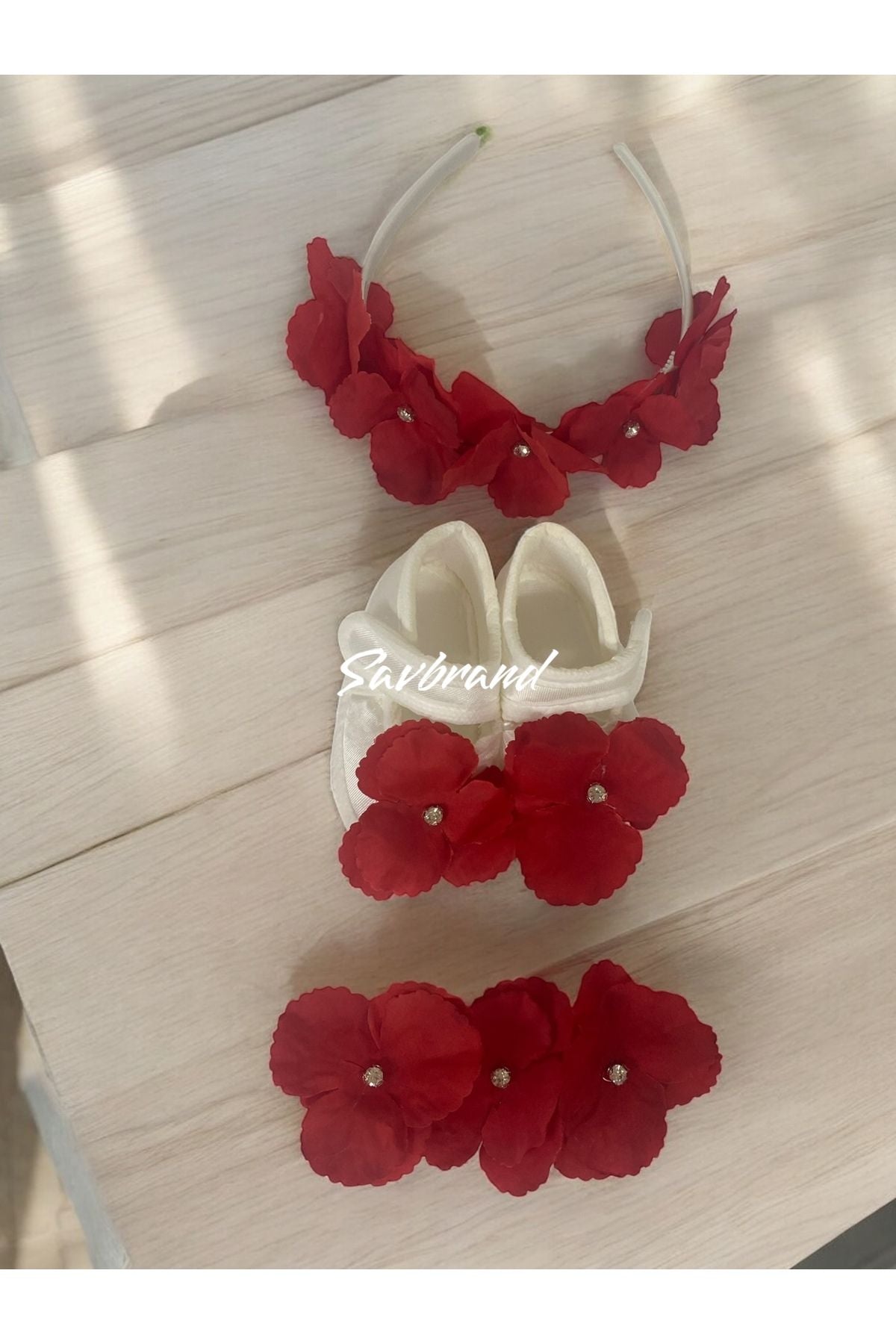 Ortancalı Lohusa Anne Tacı Bandanası ve Bebek Patiği