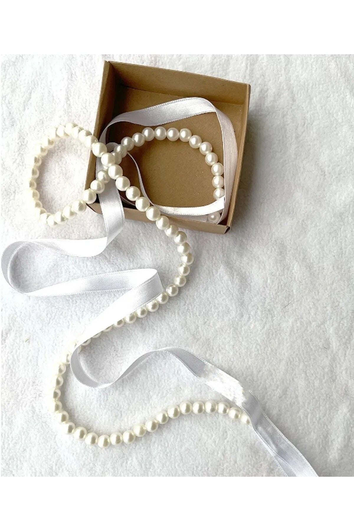 Dökülen Incili Söz - Nişan Kurdalesi