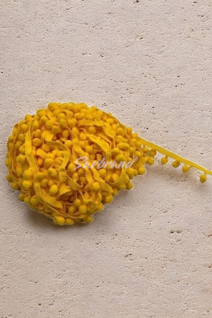 Ponpon Şerit Yaklaşık 20 Metre