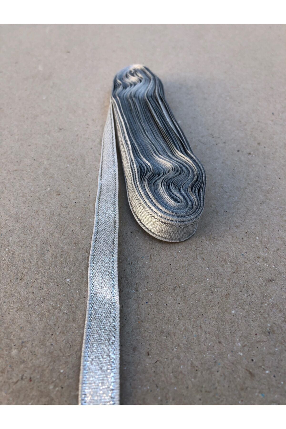 10 Metre Gümüş Simli Kurdele (1 Cm En)