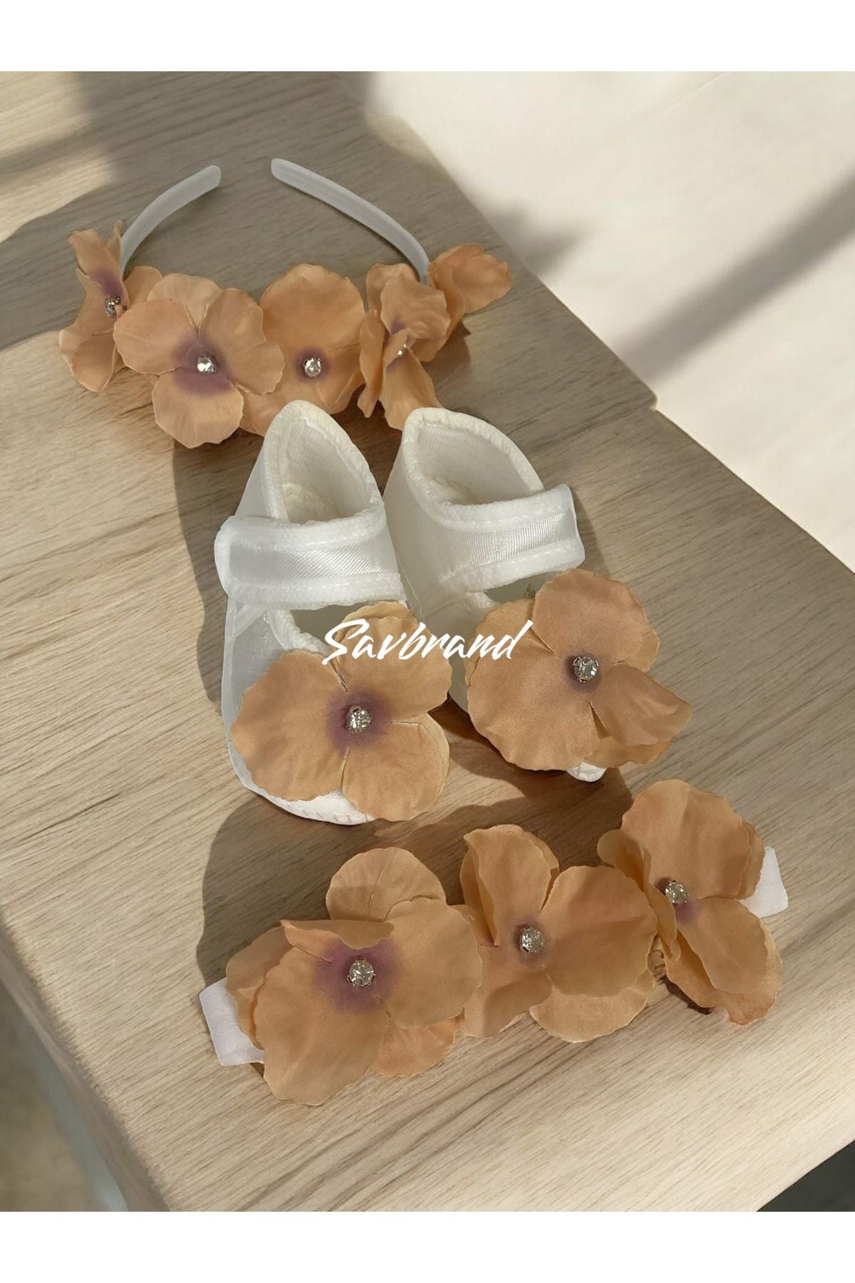 Ortancalı Lohusa Anne Tacı Bandanası ve Bebek Patiği