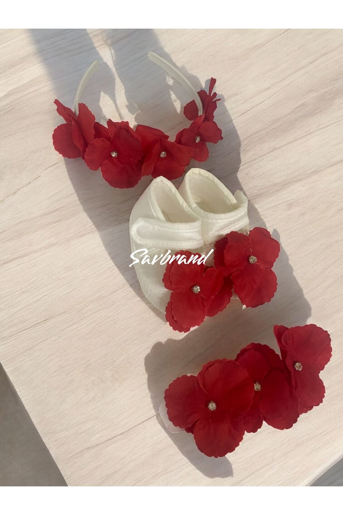 Ortancalı Lohusa Anne Tacı Bandanası ve Bebek Patiği