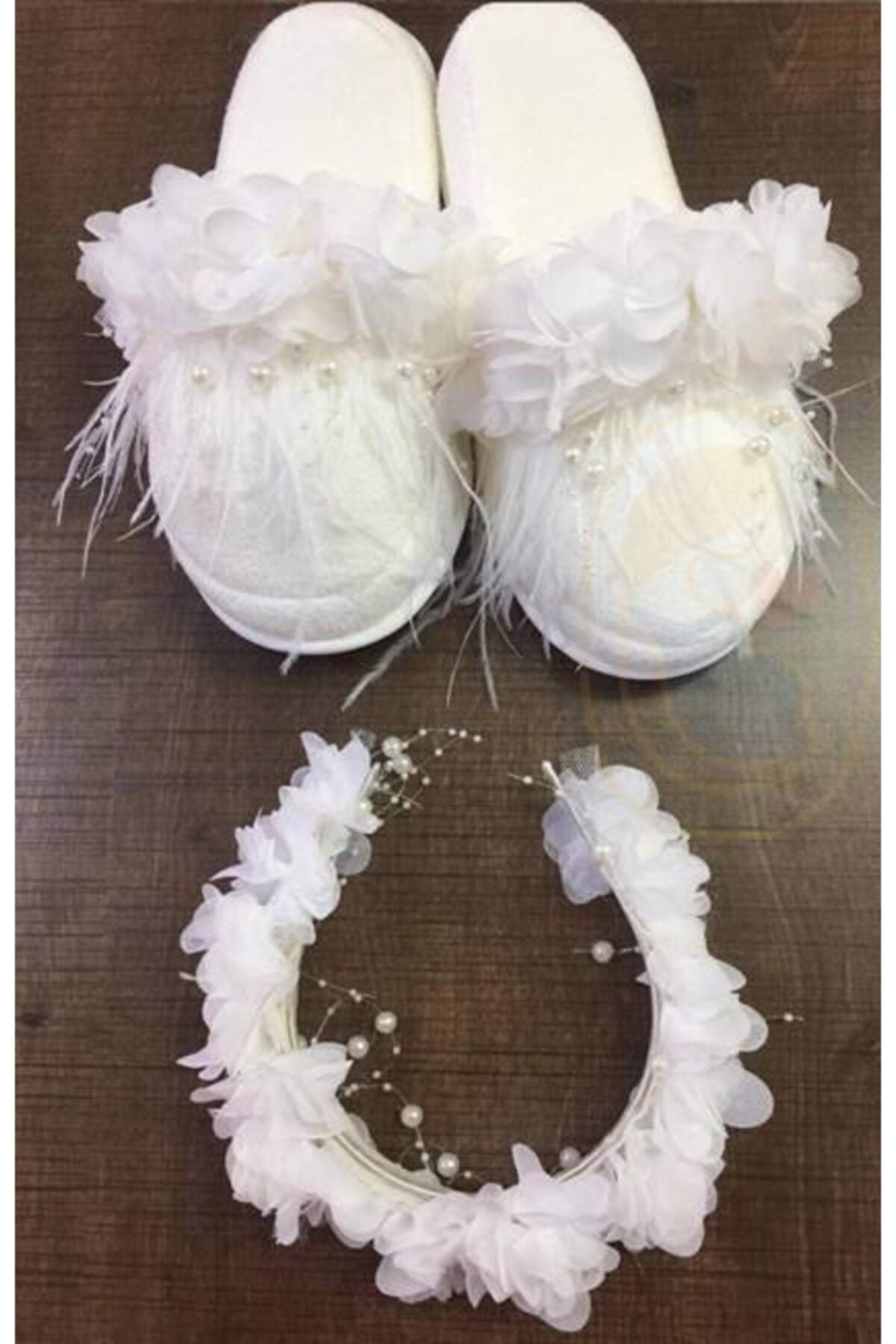 Lohusa Beyaz İncili Beyaz Çiçek Süslemeli Lohusa Terlik Taç Takımı 2023