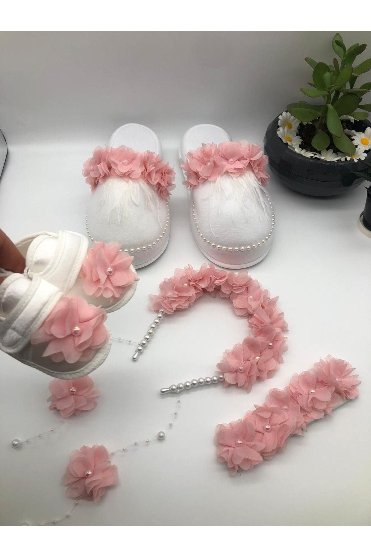 Lohusa Seti Pudra Pembesi Çiçekli Loğusa Seti Taç Terlik Bandana Patik Seti