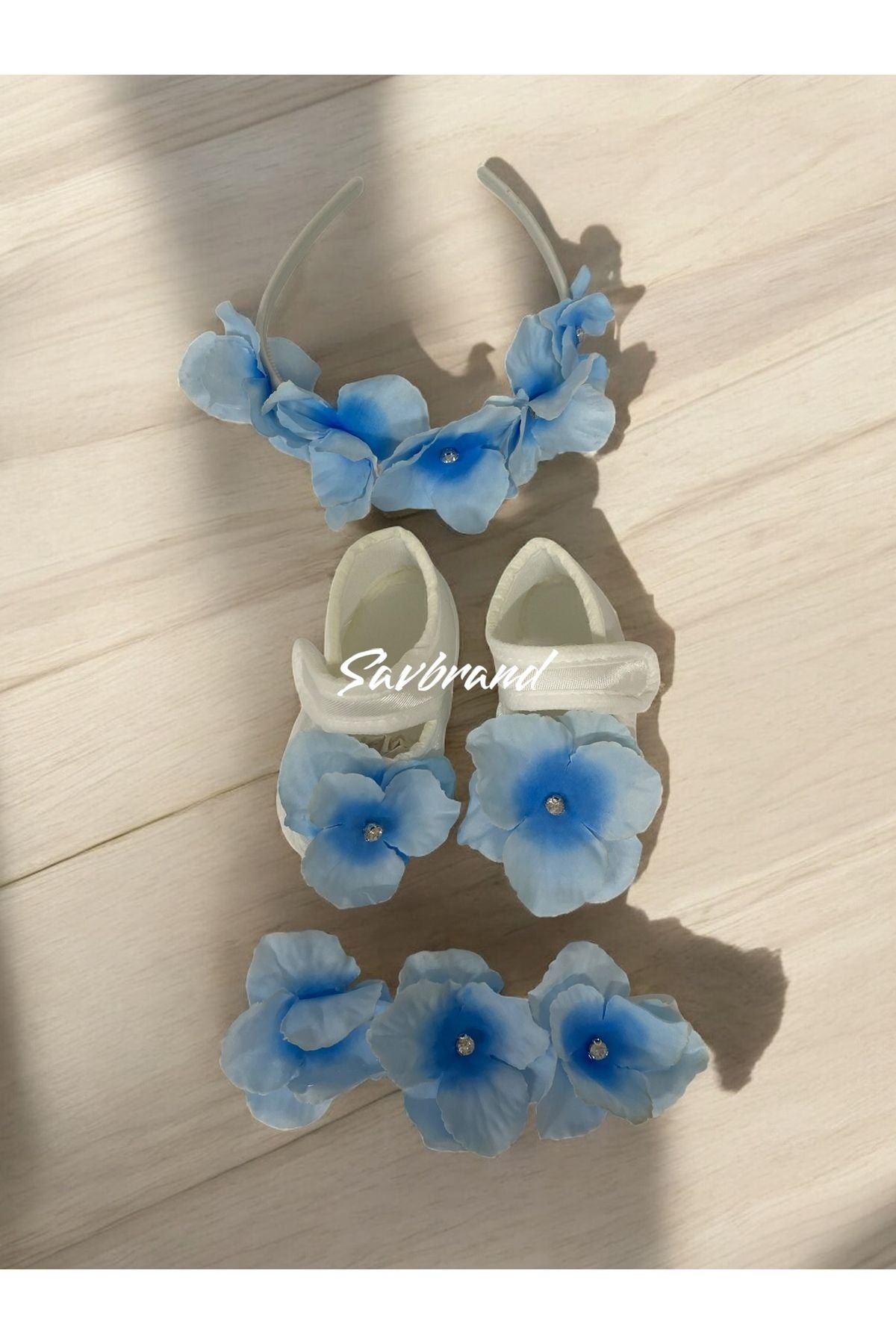 Ortancalı Lohusa Anne Tacı Bandanası ve Bebek Patiği
