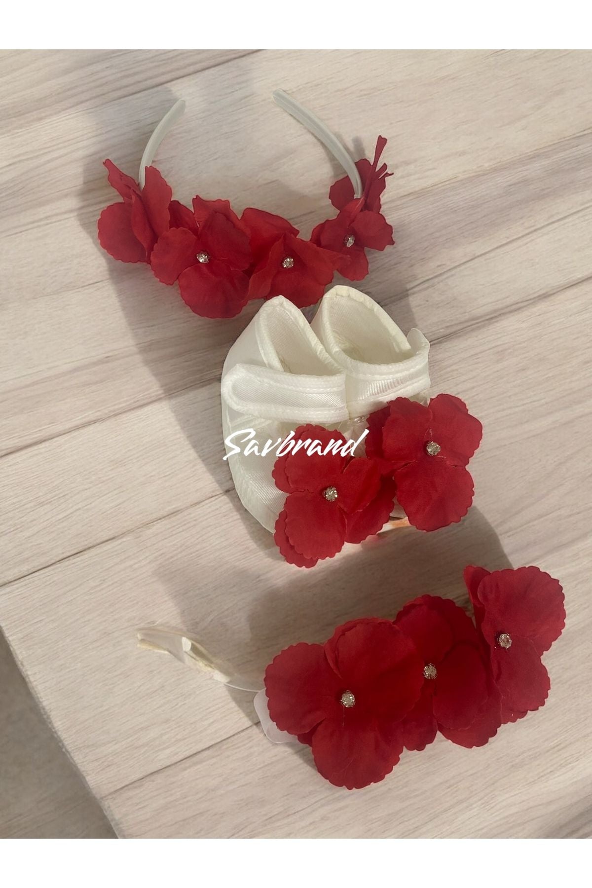 Ortancalı Lohusa Anne Tacı Bandanası ve Bebek Patiği