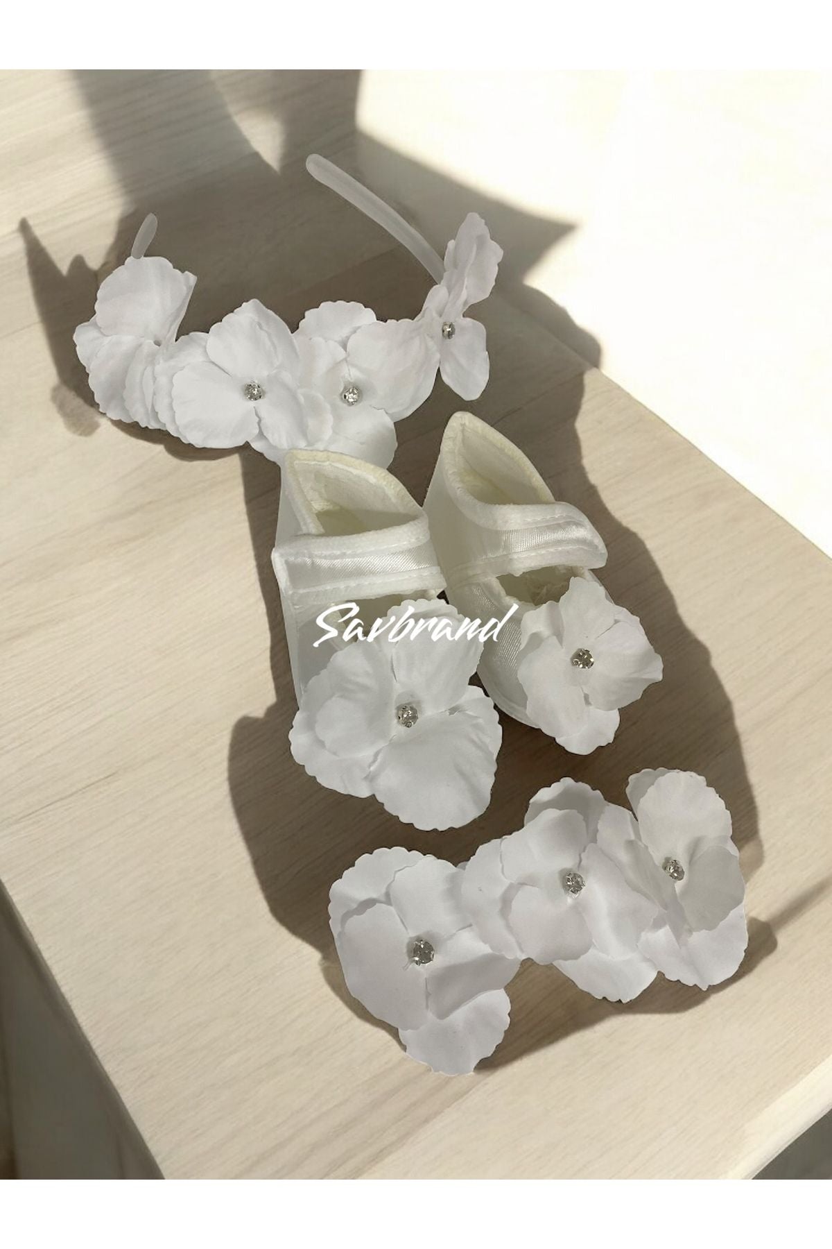Ortancalı Lohusa Anne Tacı Bandanası ve Bebek Patiği