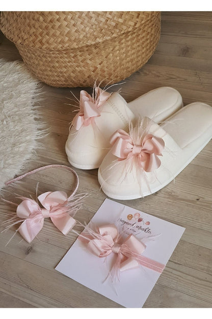 Puderrosa Umstandsset mit Krone und Federschleife und Baby-Stirnband