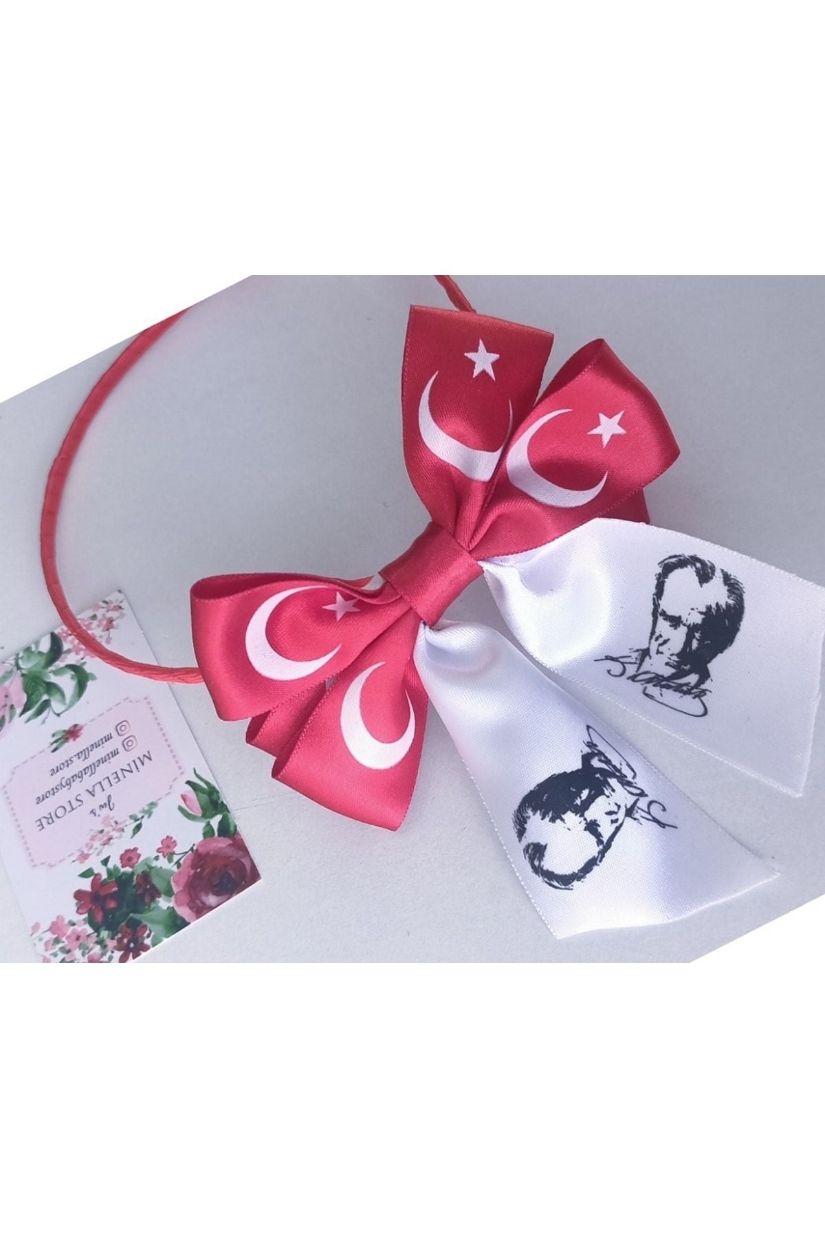 Türk Bayrağı Ve Atatürk Baskılı Taç 23 Nisan 29 Ekim Cumhuriyet Bayramı