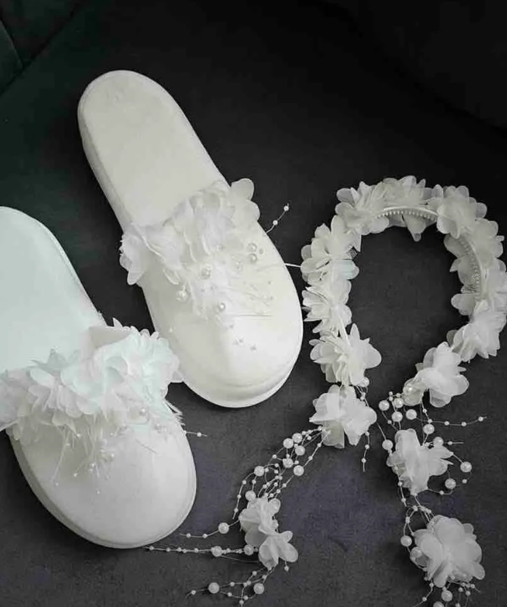 White Laser Flower Maternity Slipper and Crown