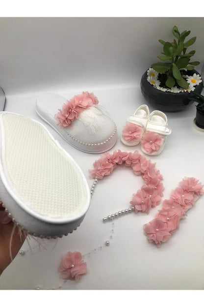 Lohusa Seti Pudra Pembesi Çiçekli Loğusa Seti Taç Terlik Bandana Patik Seti