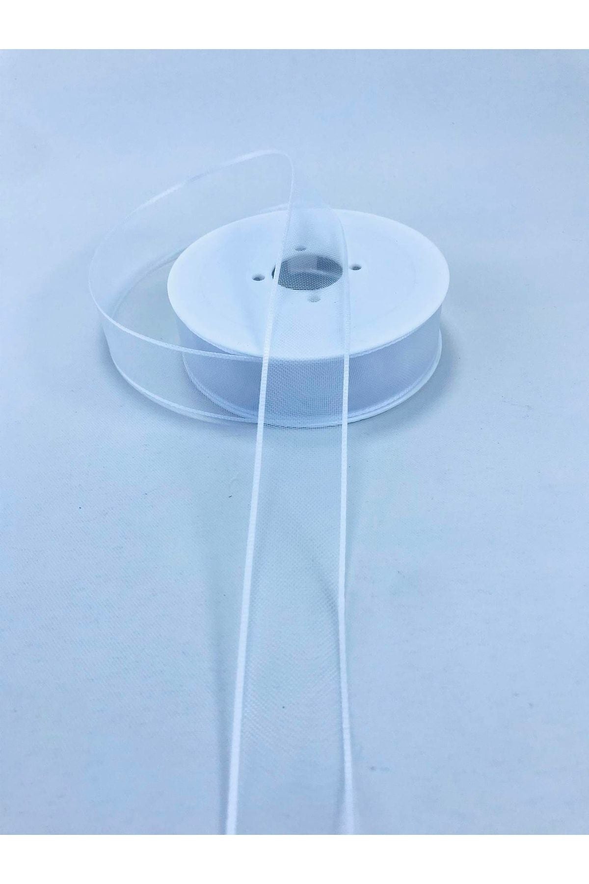 Beyaz Hilton Kurdele 2,5 Cm 5 Metre