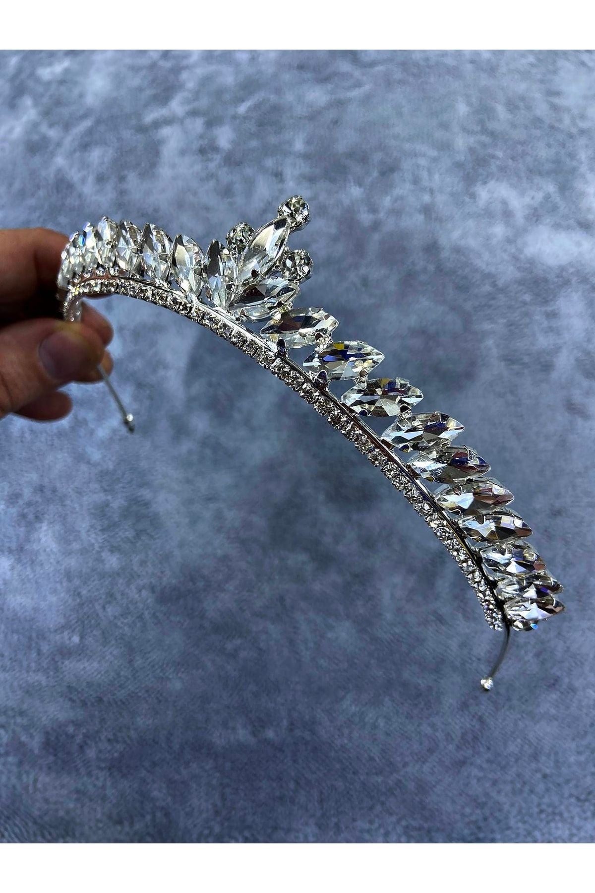 Damen Silber Dünn Elegant Neue Saison Brautkrone Henna Accessoire Haarschmuck Shuttle Steinkrone