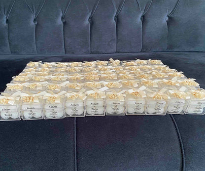 Özel Düğün Nikah Şekeri – Lüks Mini Çiçekli Bubble Mum Krem Kurdaleli Hediyelik (15 Adet)