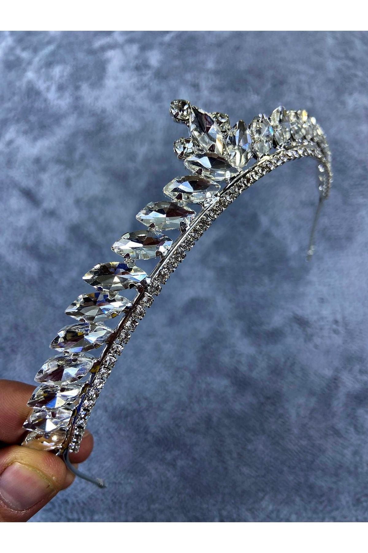 Damen Silber Dünn Elegant Neue Saison Brautkrone Henna Accessoire Haarschmuck Shuttle Steinkrone